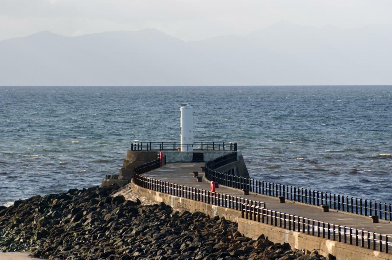 No27 Ayr Beach - Coorie Doon Stays Exterior photo